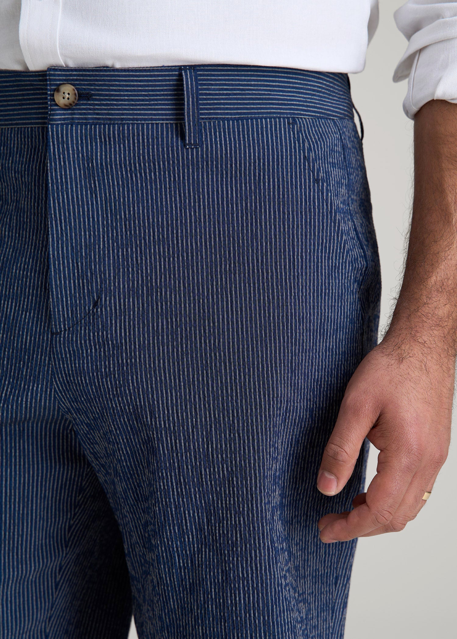 American Tall Men Seersucker Shorts for Tall Men in Navy and Off White Stripe