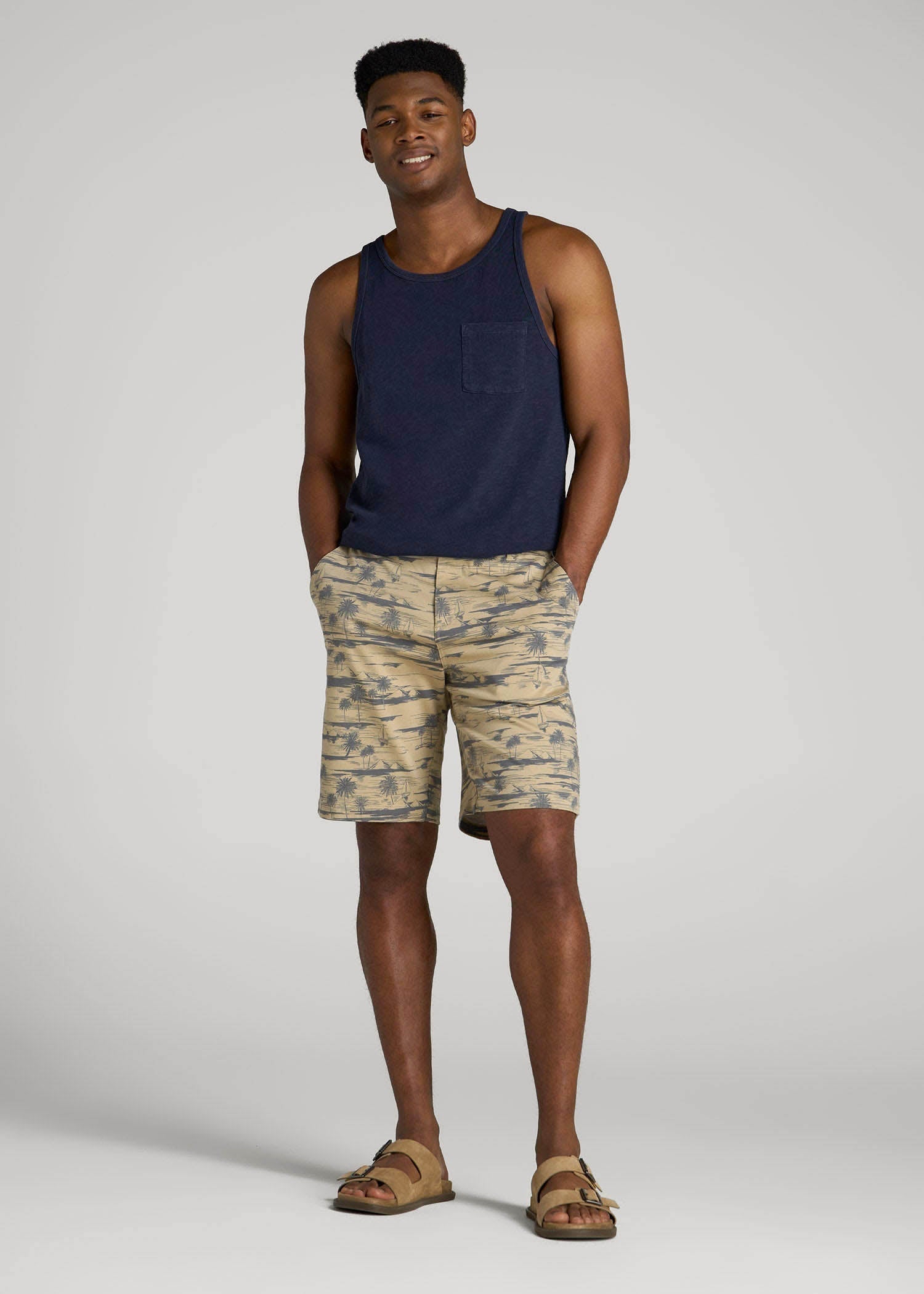 American Tall Men Printed Stretch Cotton Shorts for Tall Men in Grey Oceanic Print