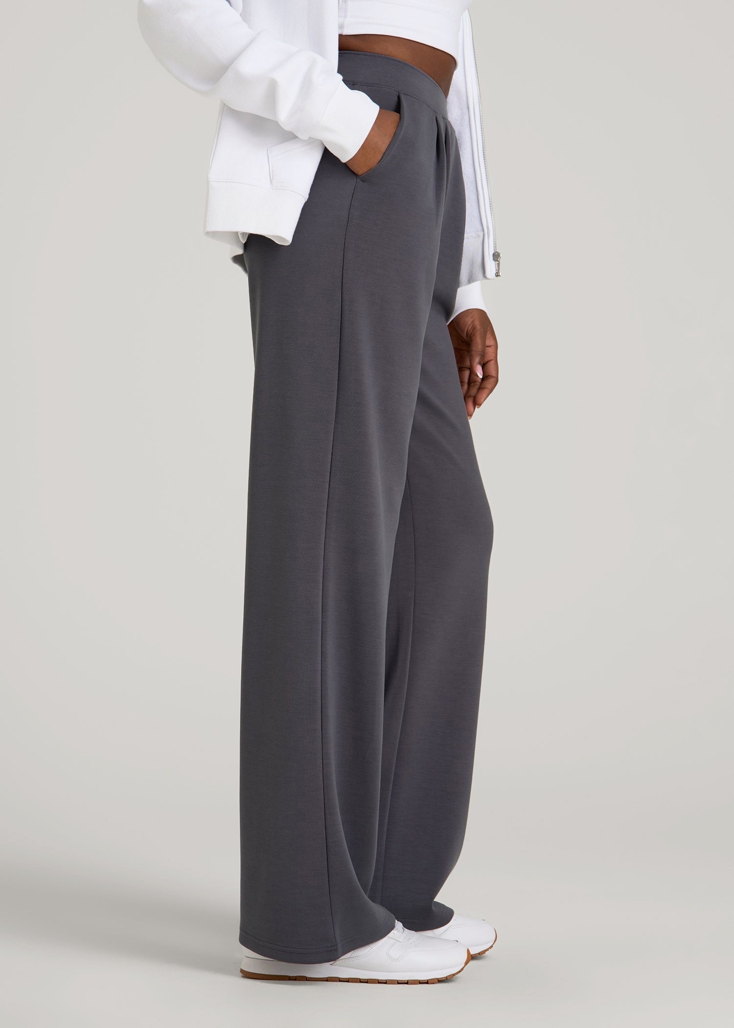 American Tall Women Soft Motion Pleated Wide Leg Pant for Tall Women in Charcoal Rinse
