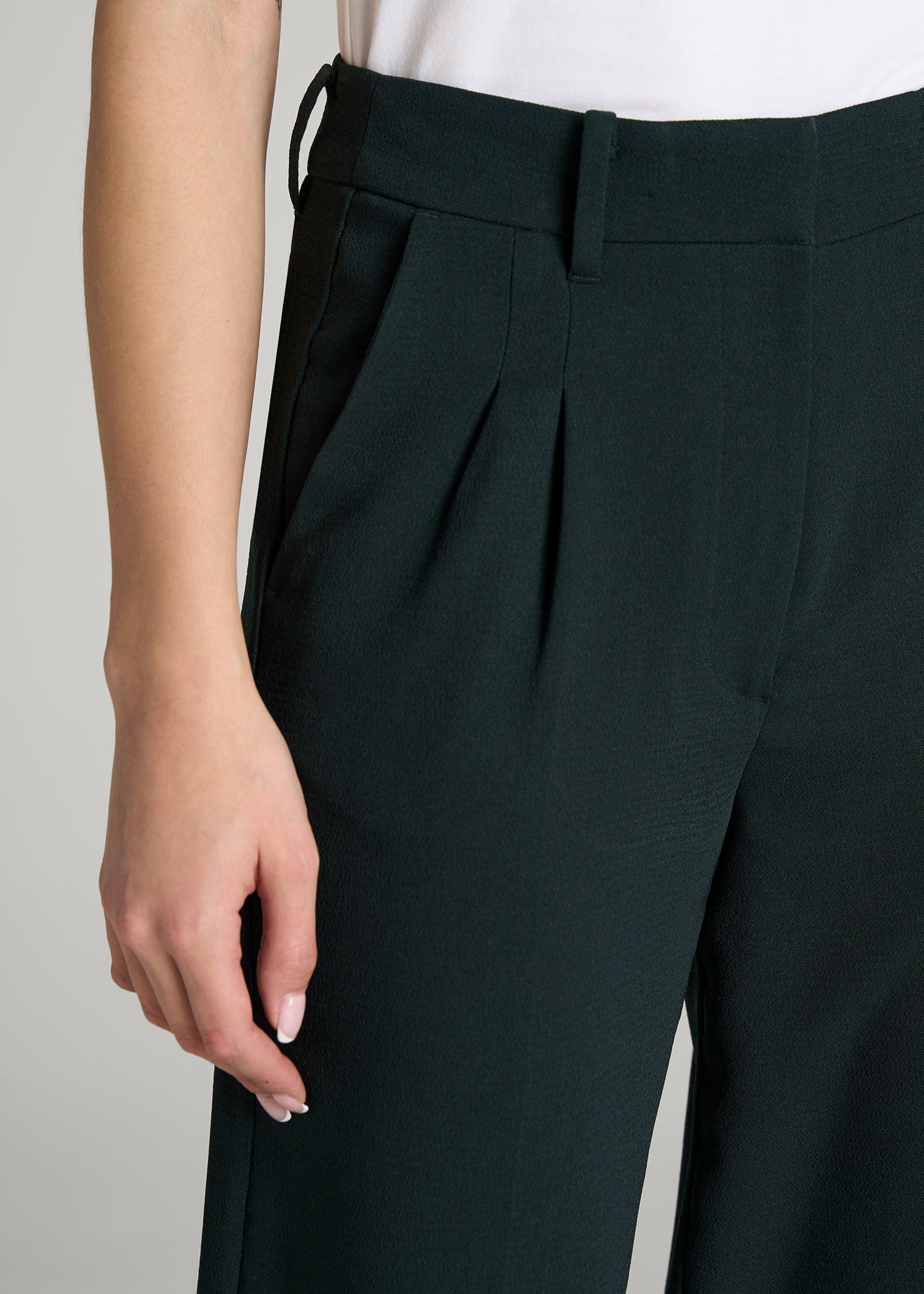 American Tall Women Pleated WIDE Leg Dress Pants for Tall Women in Midnight Green