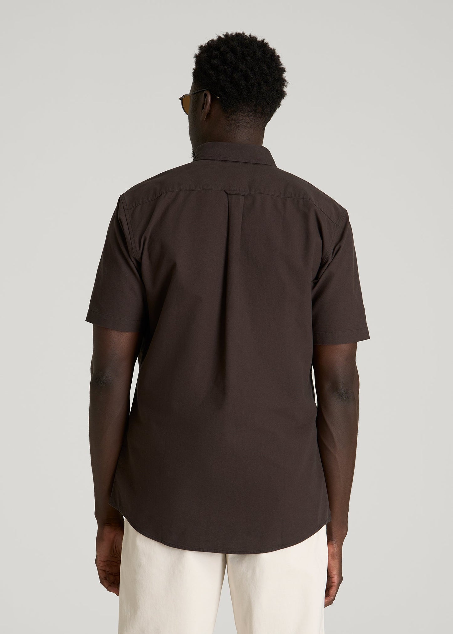 American Tall Men Short Sleeve Oxford Button Shirt for Tall Men in Espresso
