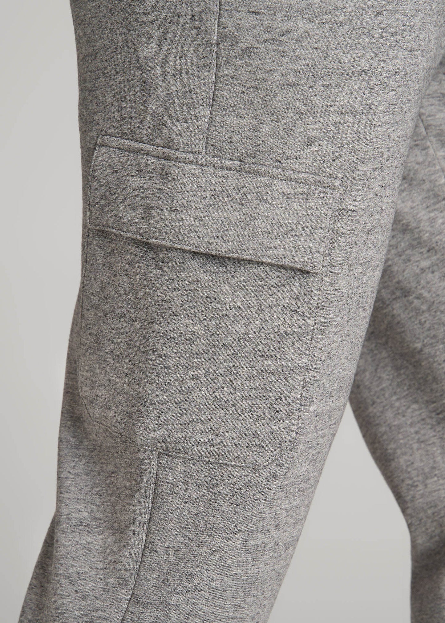 American Tall Men Wearever Fleece Cargo Jogger For Tall Men in Heather Grey