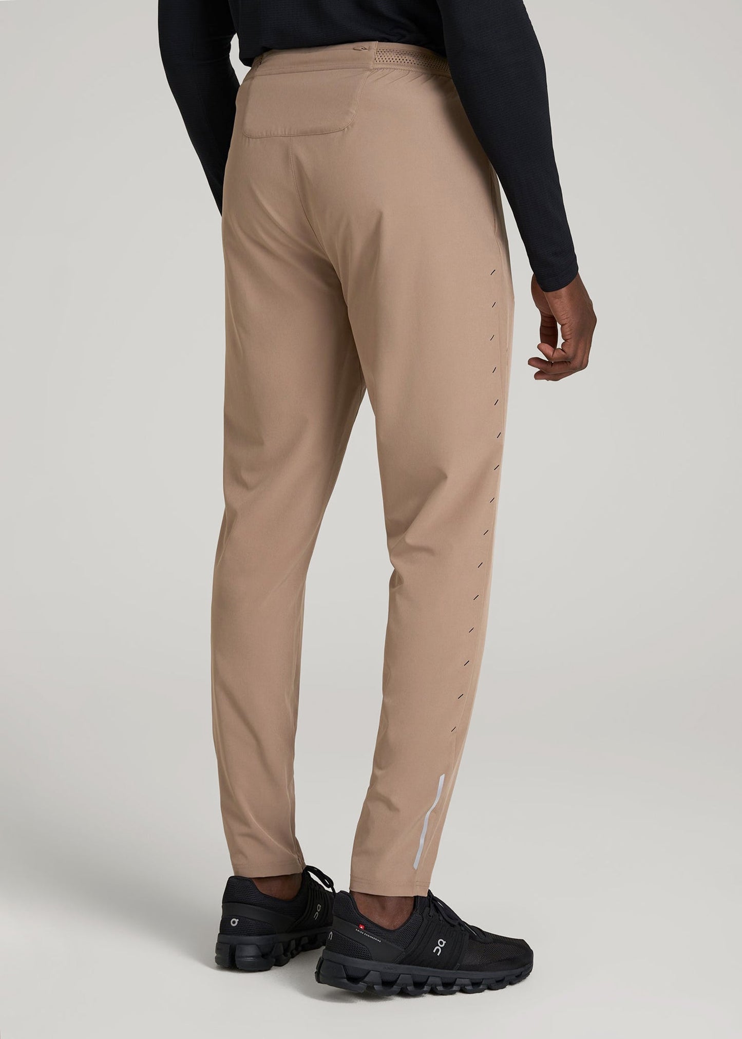 American Tall Men Featherweight Running Pants for Tall Men in Dark Sand