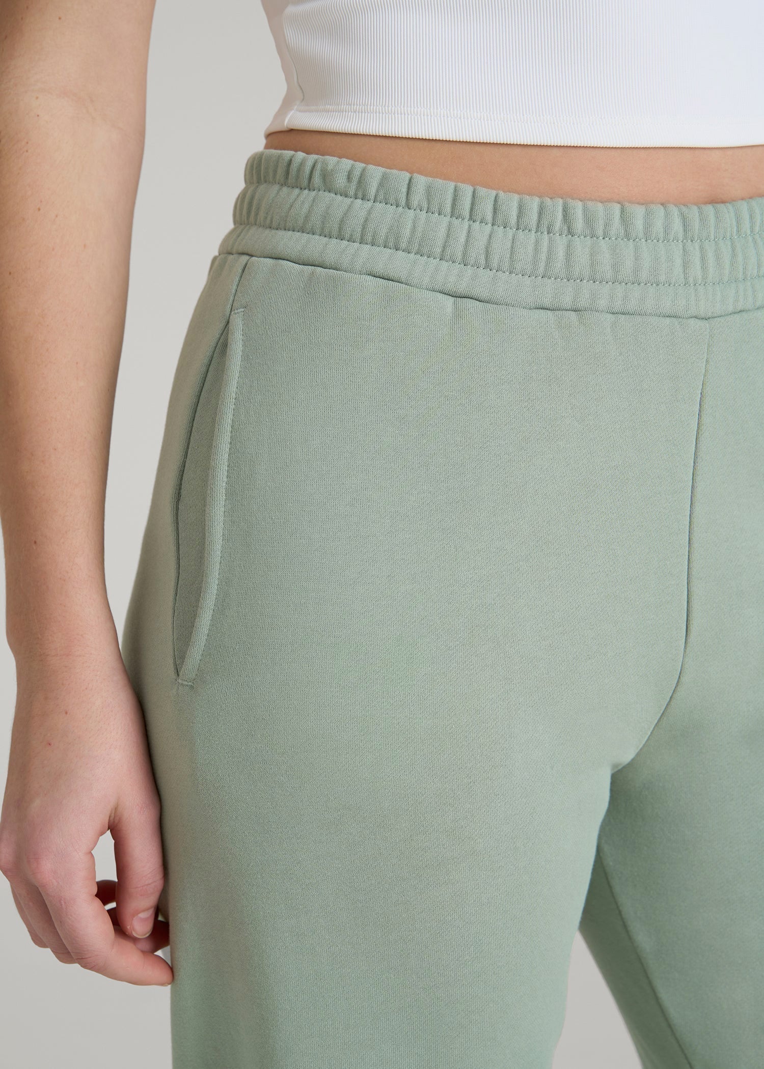 American Tall Women|Men Wearever Fleece Relaxed Sweatpants for Tall Women in Seagrass