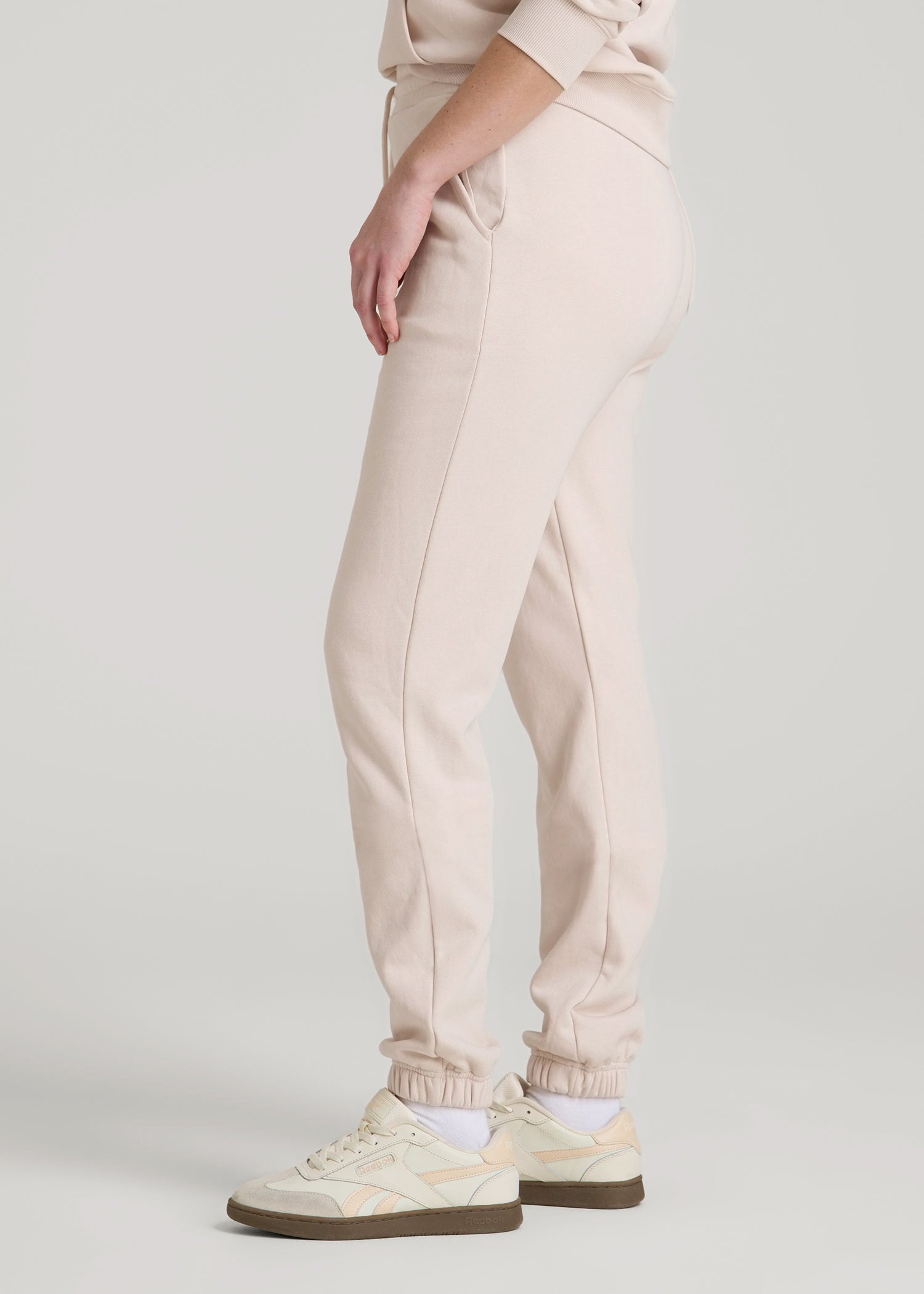 American Tall Women|Men Wearever Fleece Slim Fit High-Waisted Garment Dye Sweatpants for Tall Women in Shell