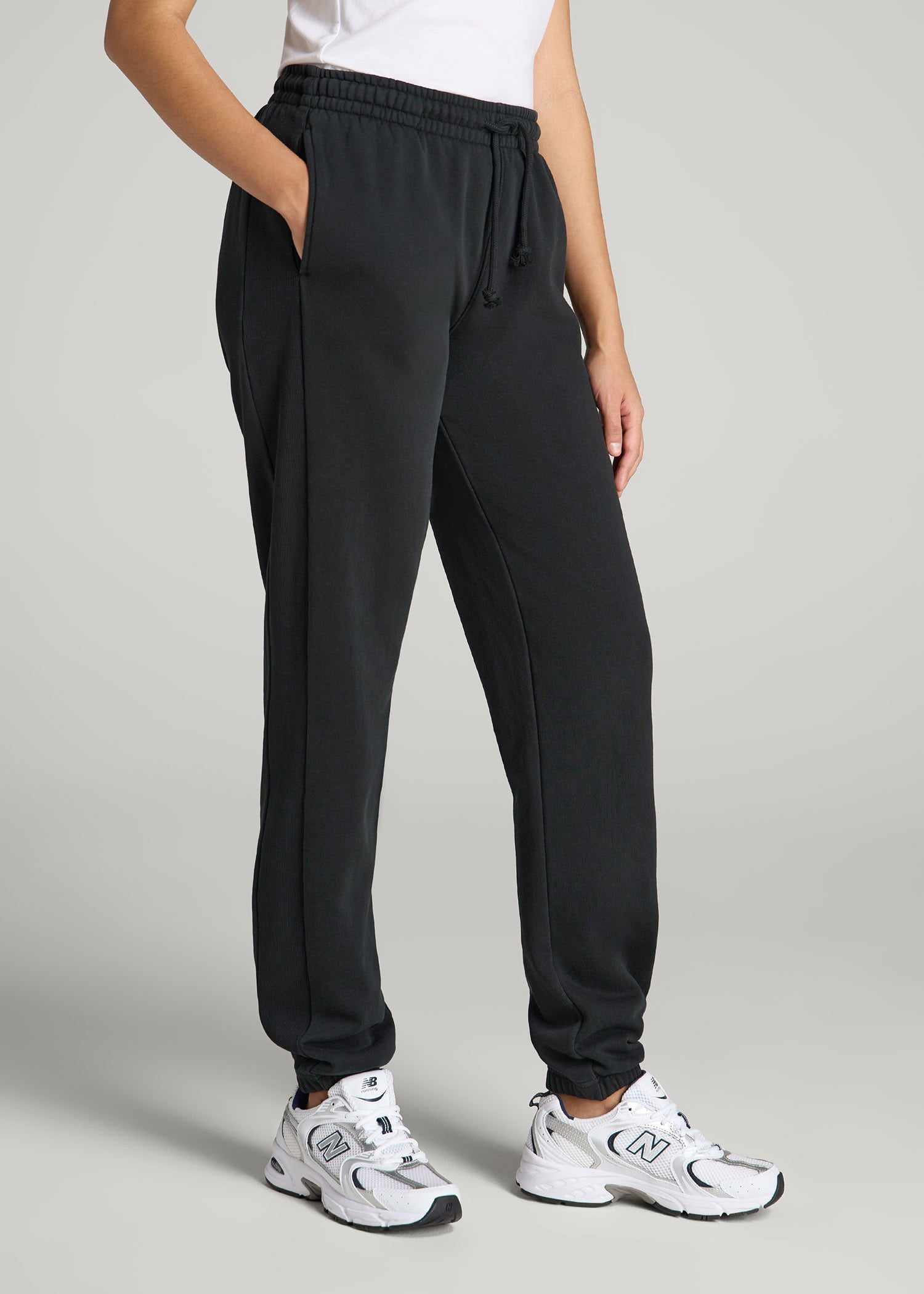 American Tall Women Wearever Fleece Regular Fit Sweatpants for Tall Women in Vintage Black