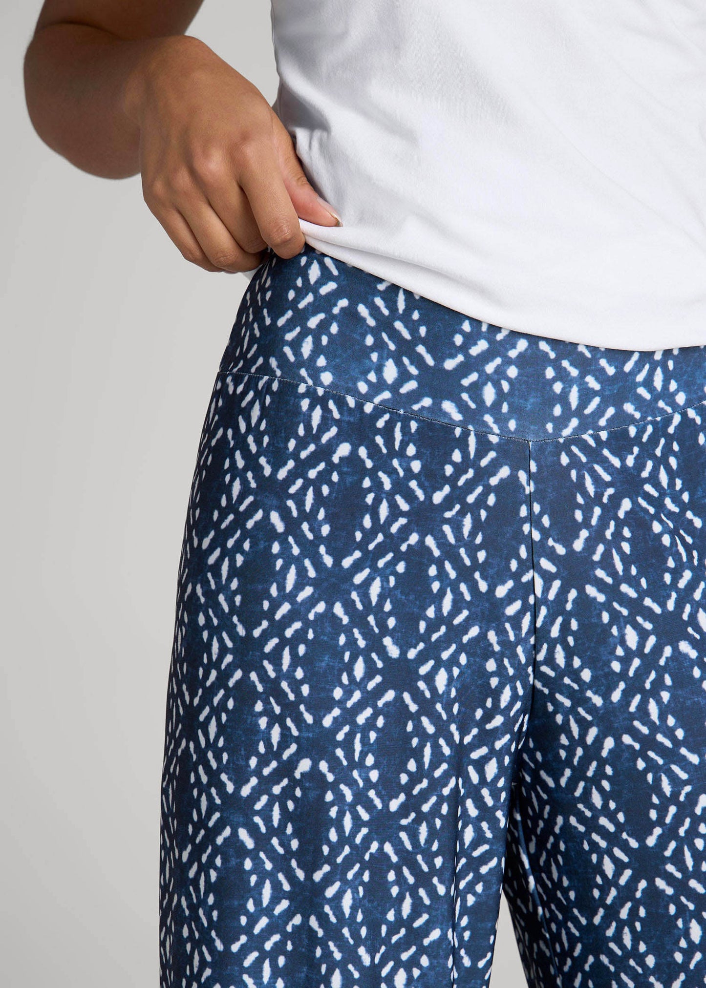 American Tall Women Pull-On Breezy Wide Leg Pants for Tall Women in Indigo Tribal Print