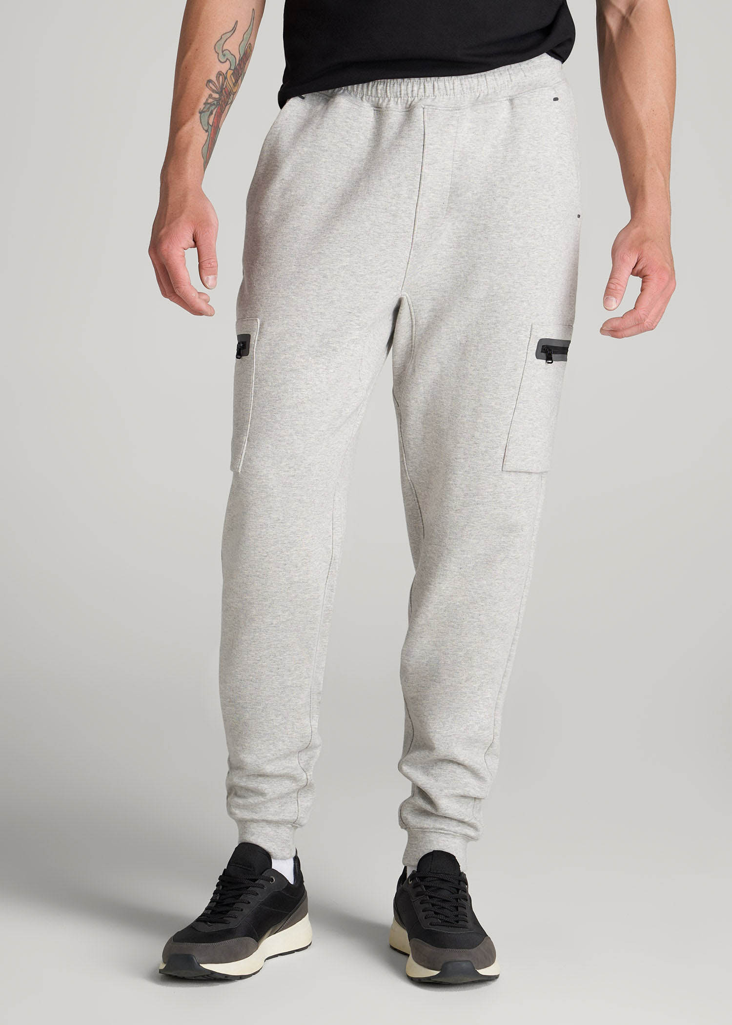 American Tall Men Tech Motion Fleece Cargo Joggers for Tall Men in Grey Mix