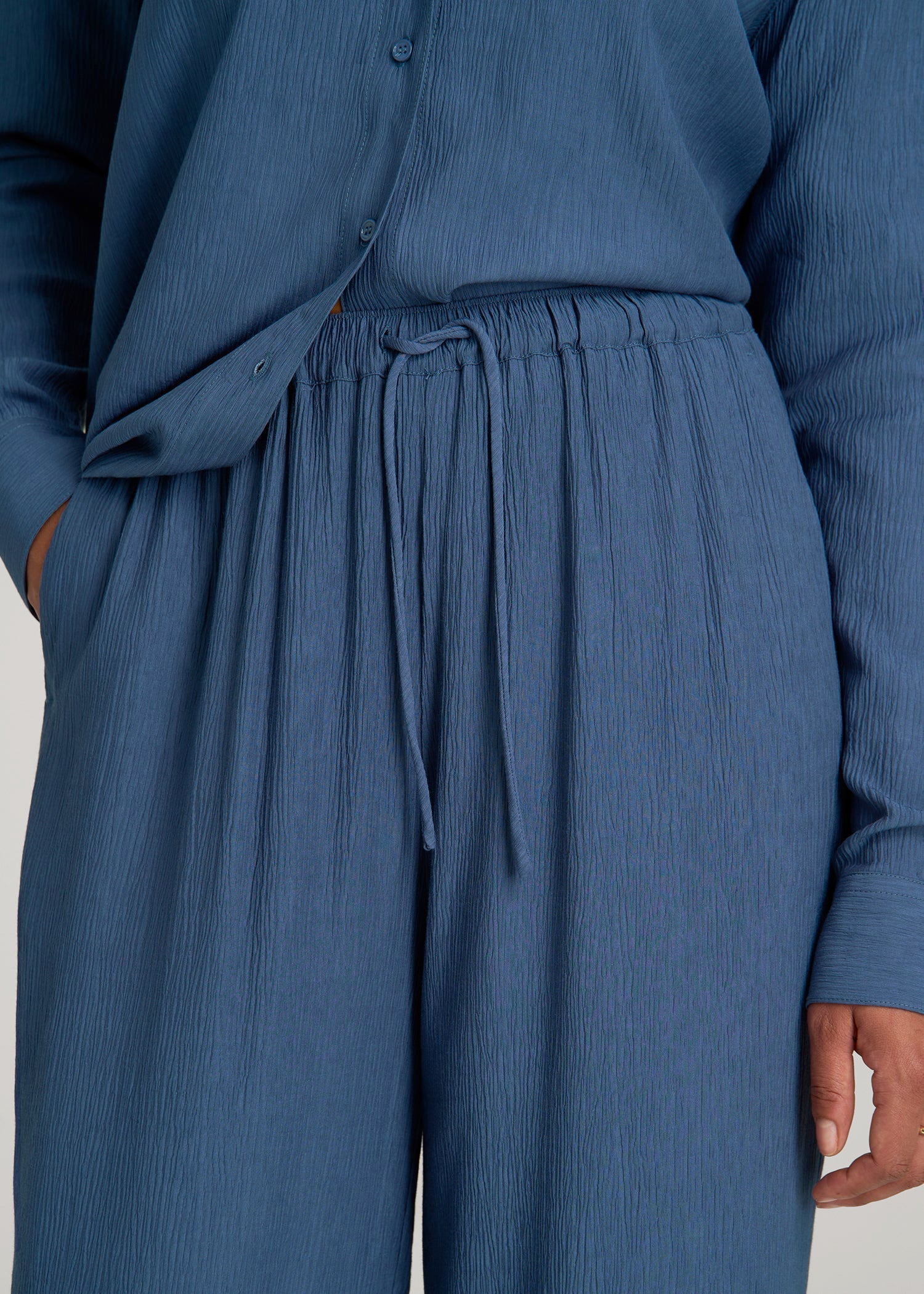 American Tall Women|Men Crinkle Pull-on Wide-leg Pants for Tall Women in Flag Blue