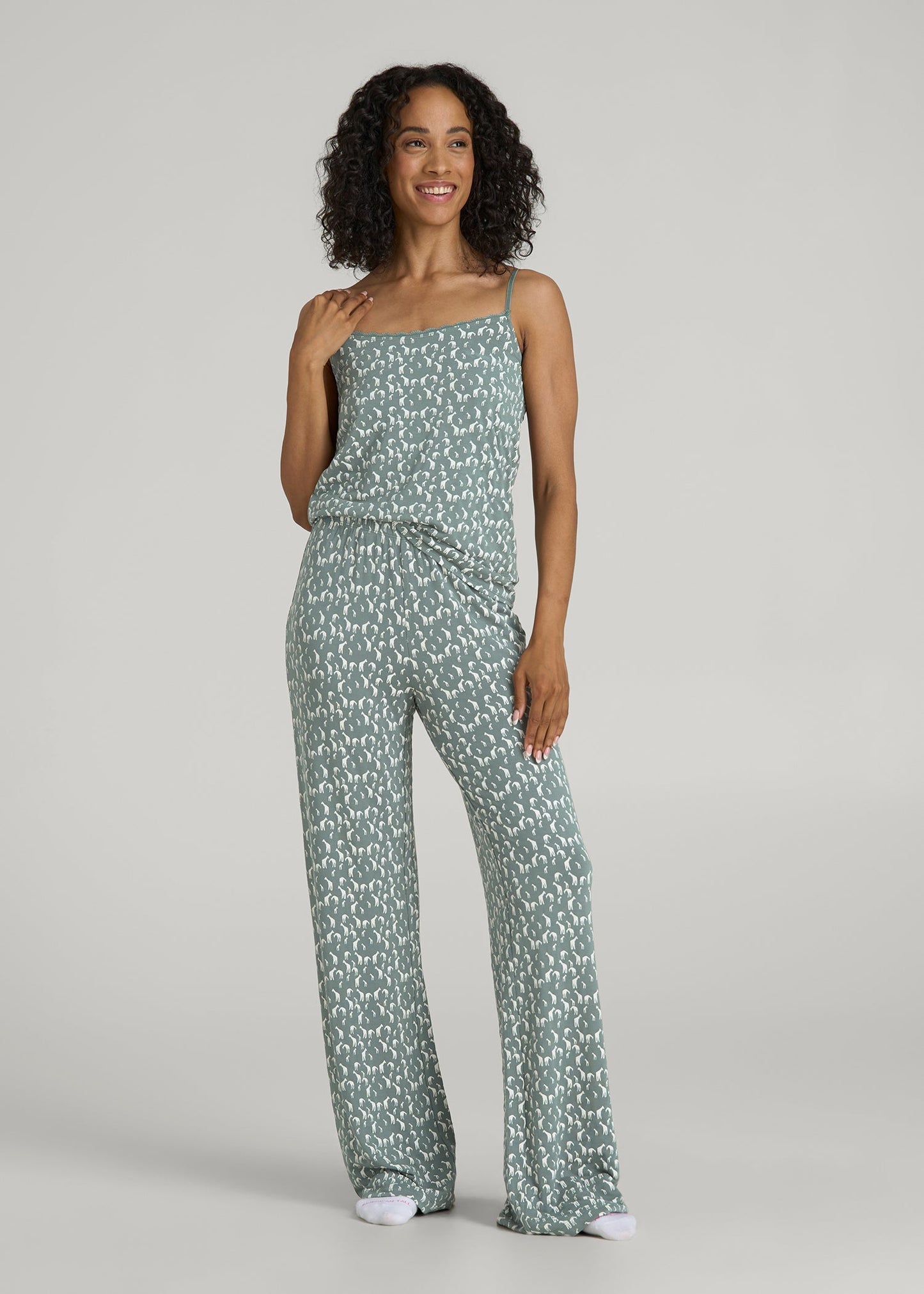 American Tall Men Lace Camisole Tank Top for Tall Women in Malachite Green Giraffe Print