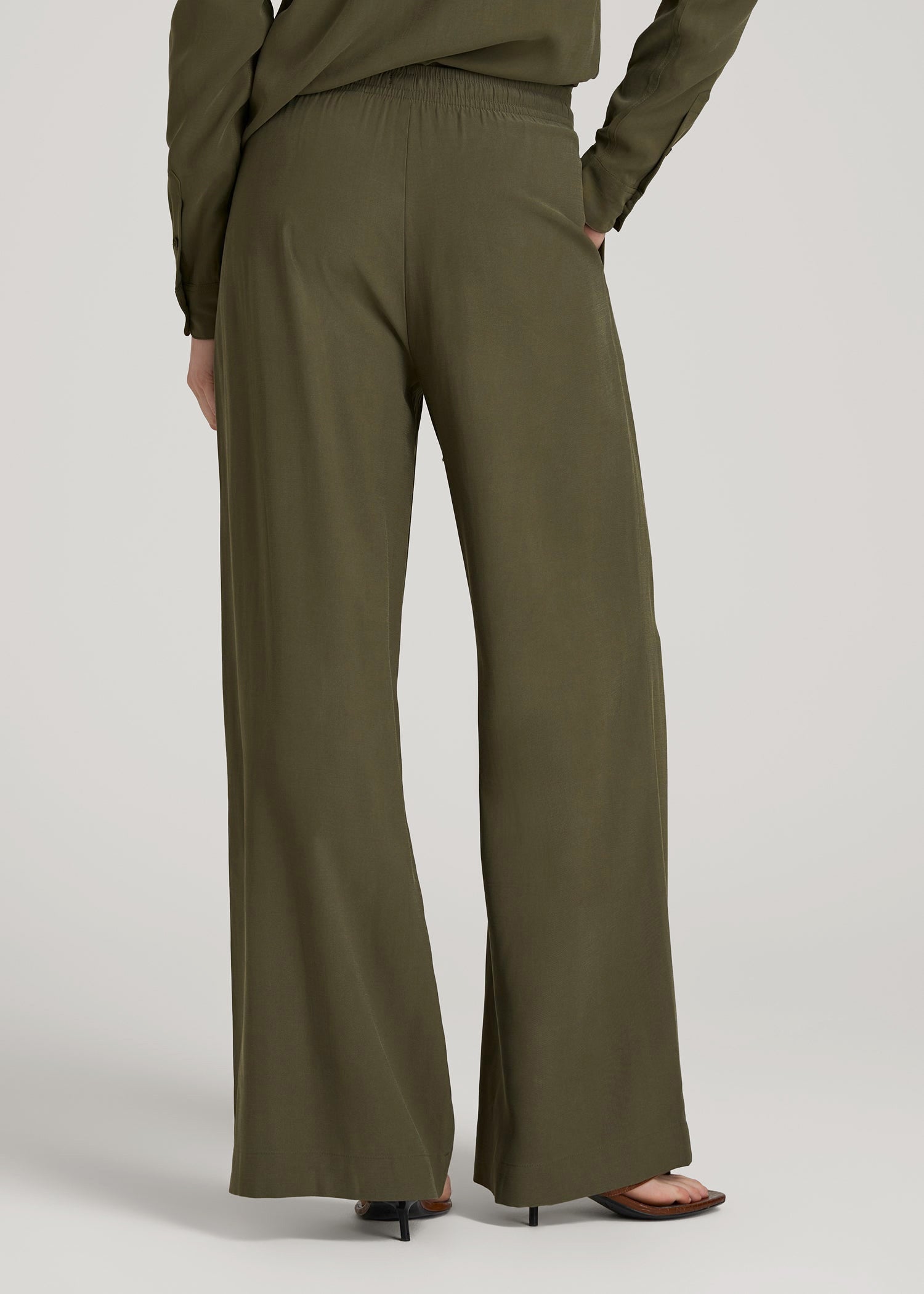 American Tall Women Relaxed Pull-On Pants for Tall Women in Forest Night
