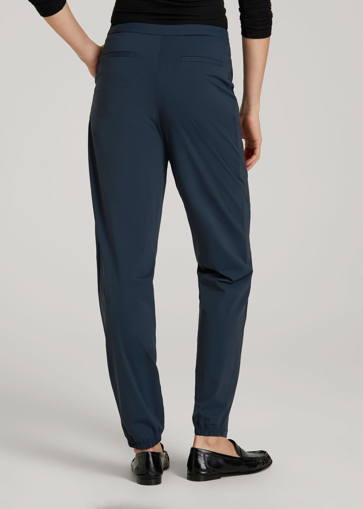 American Tall Women Commuter Pleated Jogger Pant in for Tall Women Navy